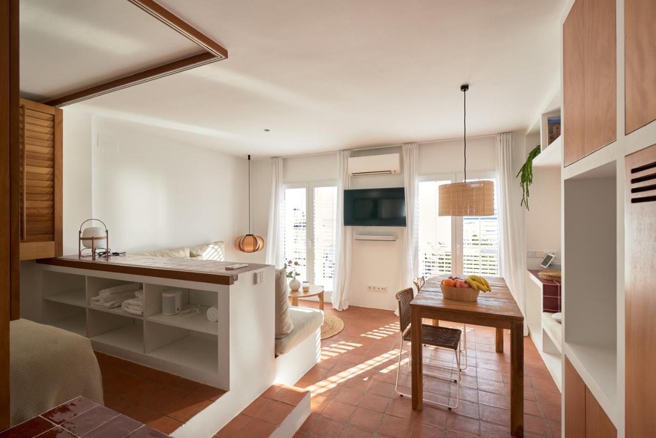 Beachfront Suite In Cadaques Center Exterior photo